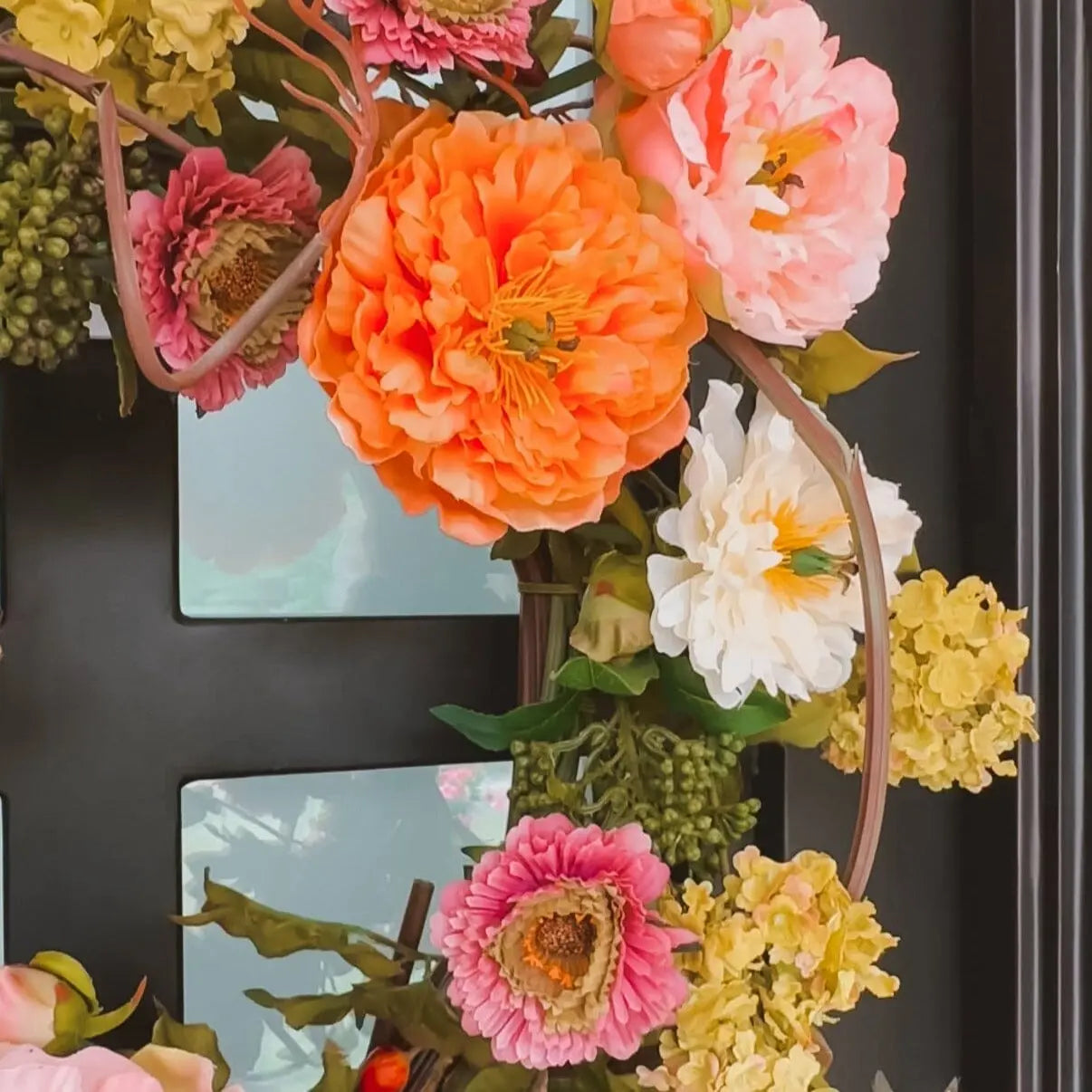 Elegant 24-Inch Mixed Peony Wreath to Enhance Your Décor