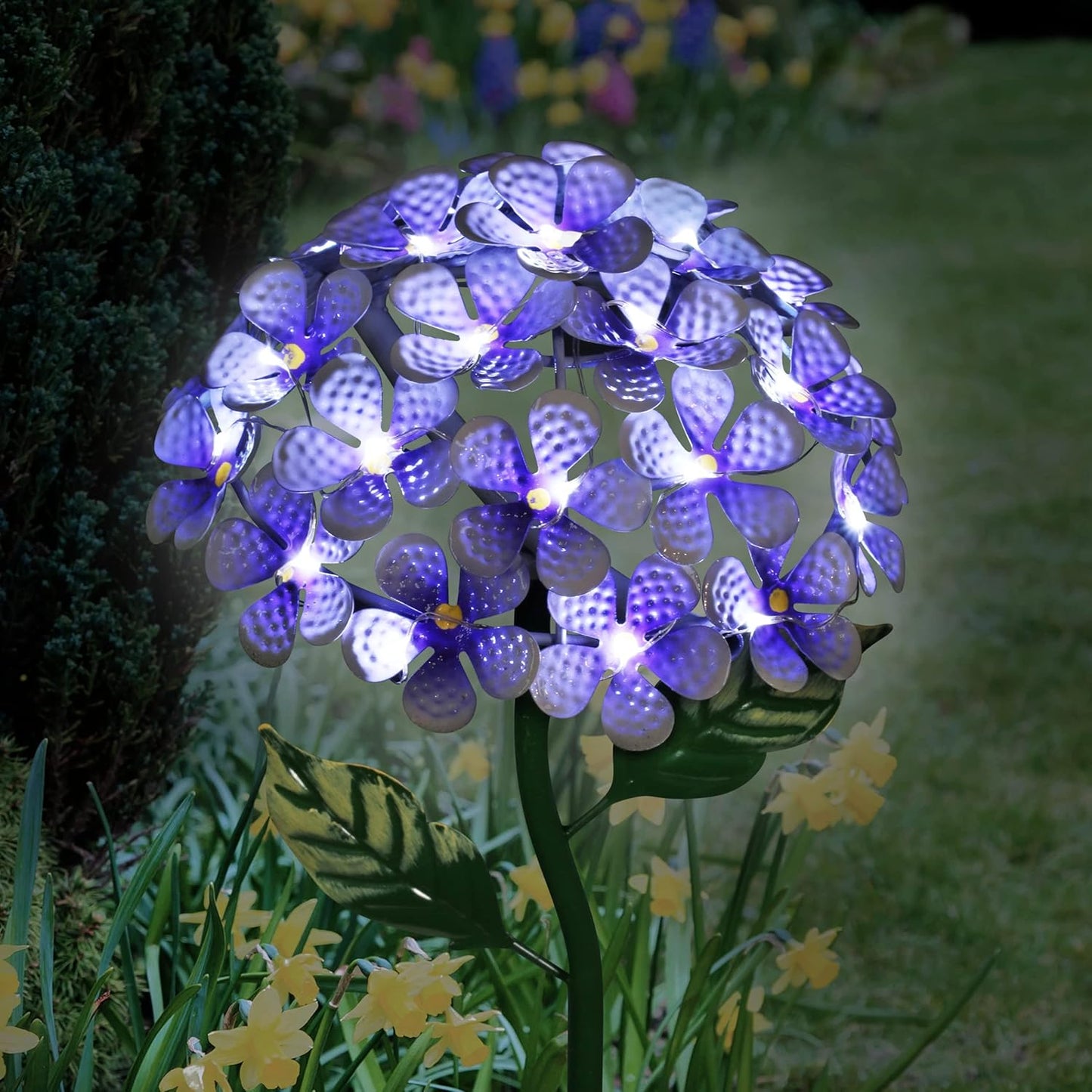 Hydrangea Flower Garden Stake Solar Lights with 26 LEDs, Metal Outdoor Accent in Purple, 7 x 21.5 Inches
